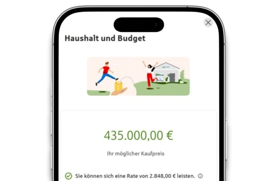 Smartphone zeigt Haushaltsrechner mit möglichem Kaufpreis von 435000 Euro und monatlicher Rate von 2848 Euro