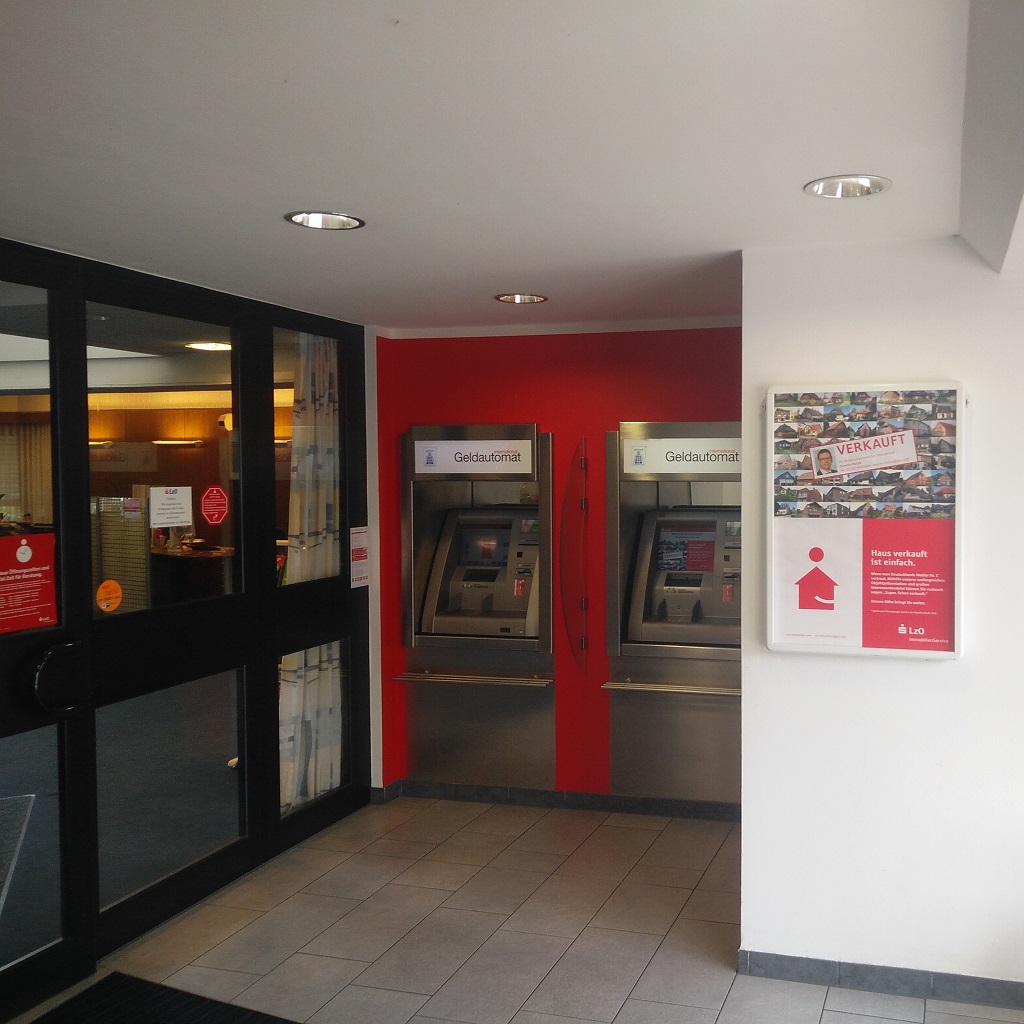 Foto des Geldautomaten Geldautomat Ofenerdiek